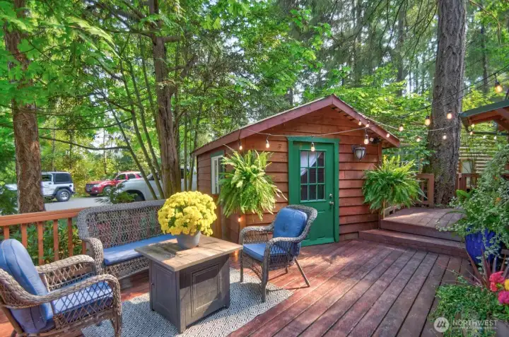FRONT DECK, SHED FOR STORAGE