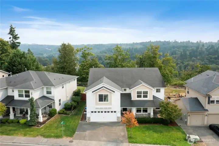 Close to 405 and the Landing