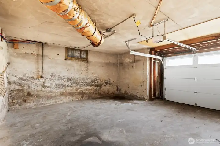 The attached 1-car garage also offers extra space for storage, hobbies, and projects.