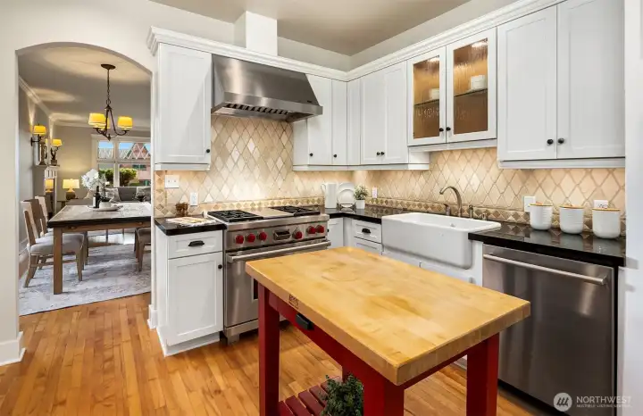Kitchen flowing into dining room.