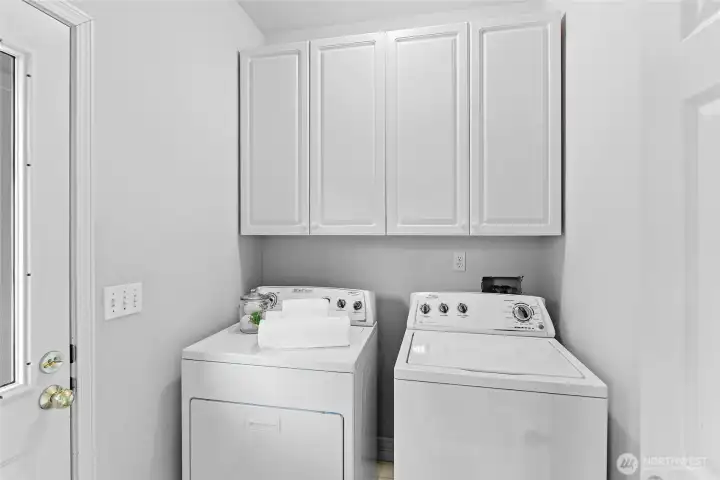 Laundry mud room off family room.