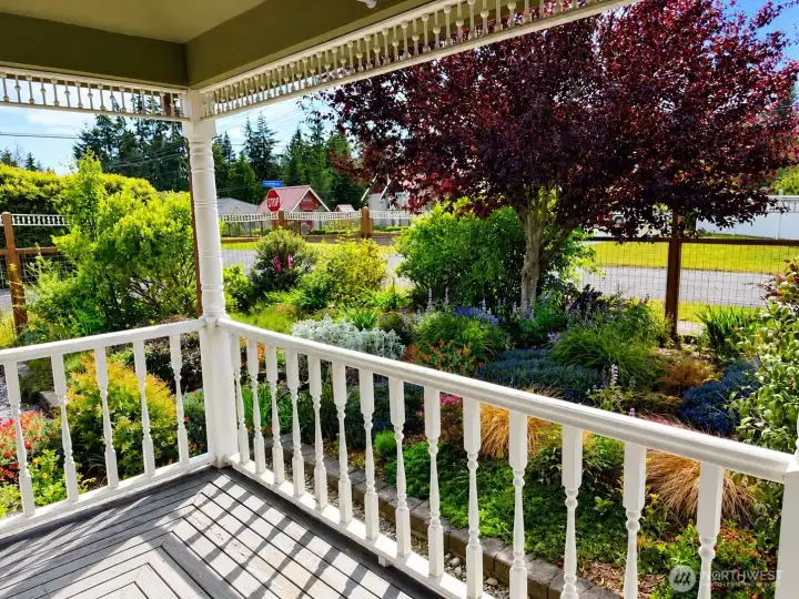 Beauty from every corner of this property Beauty from every corner of this property