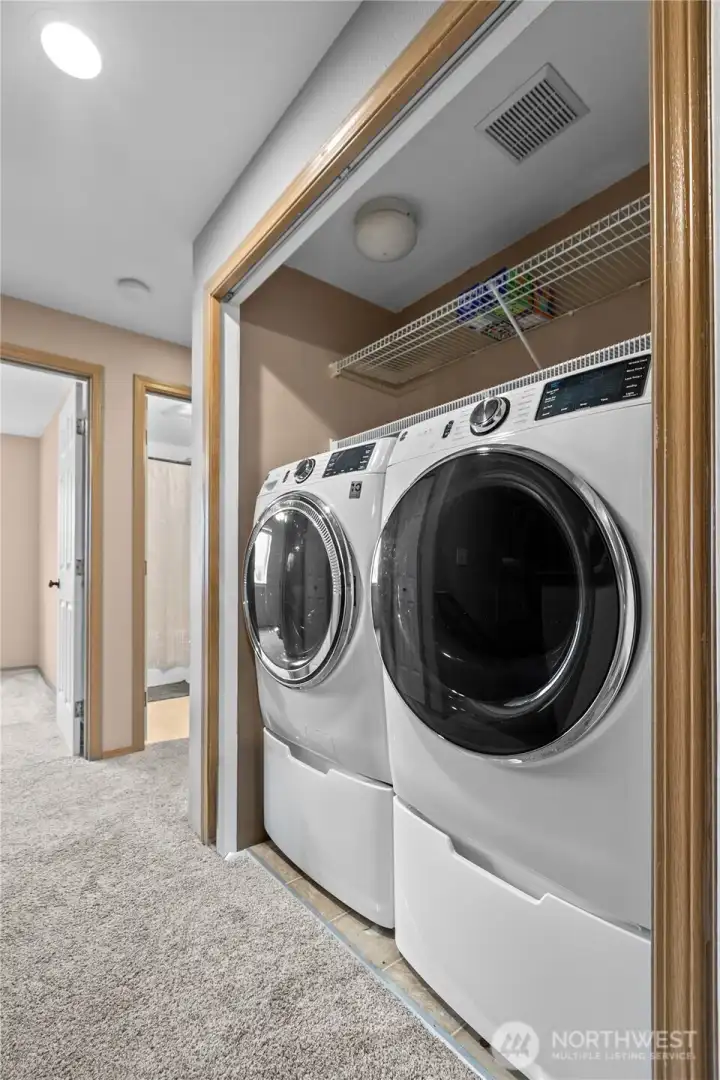 Laundry appliances included!