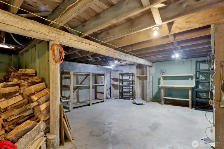 Inside detached shop Inside detached shop