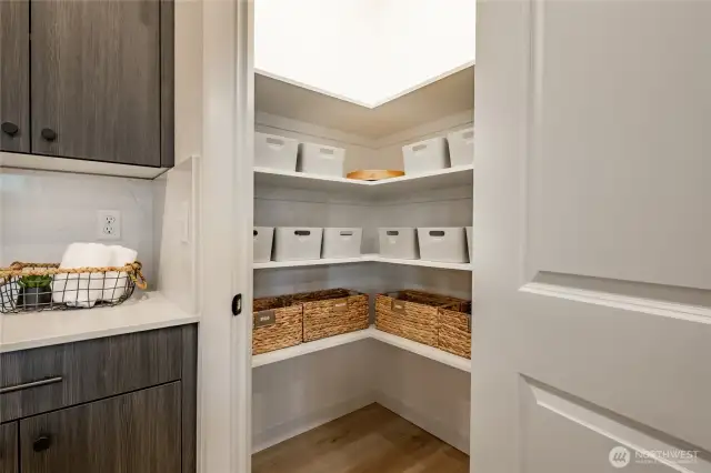 Photos shown are of a similar floor plan previously built in a different neighborhood (The Ridge in Blaine). Finishes and features may vary. Some items pictured reflect buyer-selected upgrades which are not included in the base price and may be added at an additional cost.