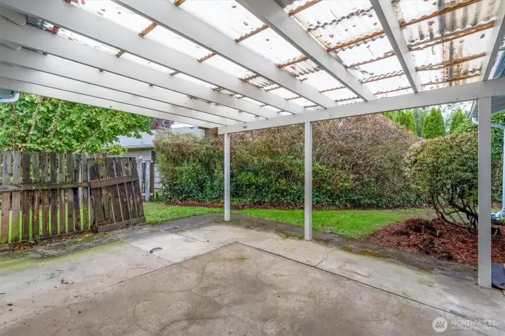 covered patio in the back yard