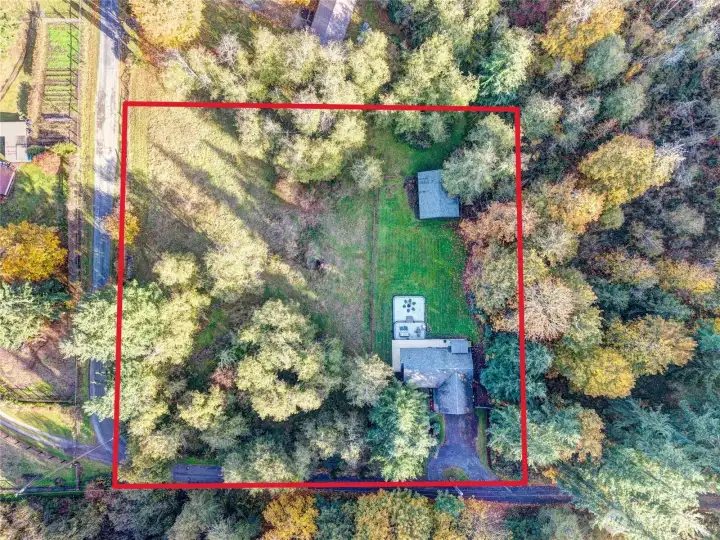 Corner lot in a magical setting!