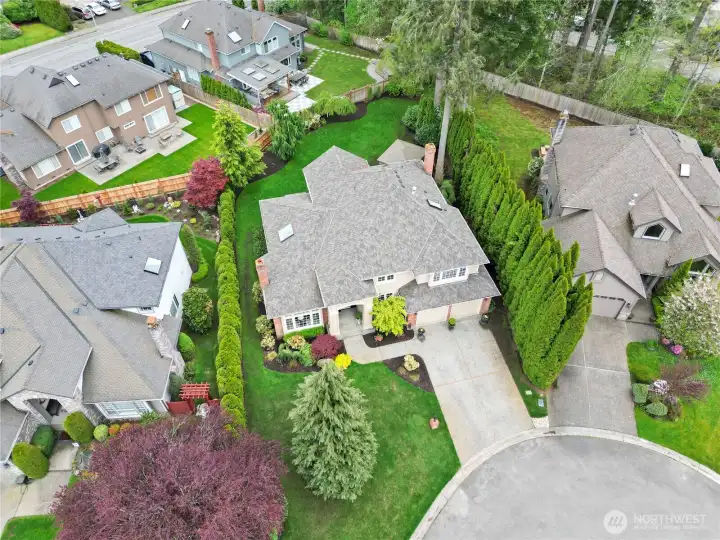 Welcome home and enjoy the best of Issaquah and Sammamish living!