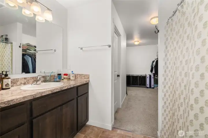 Primary en suite