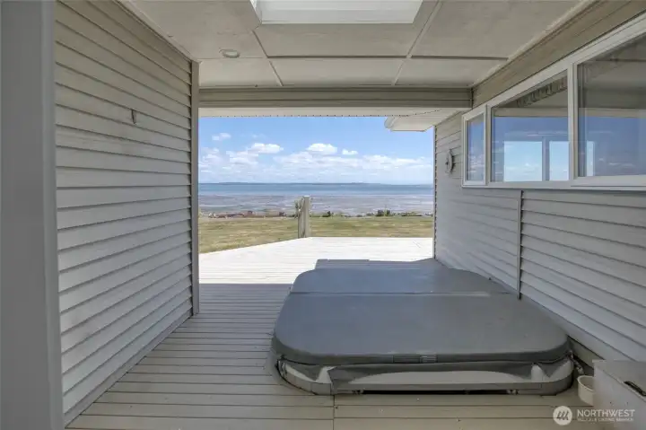 Covered hot tub for enjoyment any time of year!
