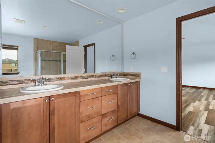 5 piece primary bathroom. 5 piece primary bathroom.