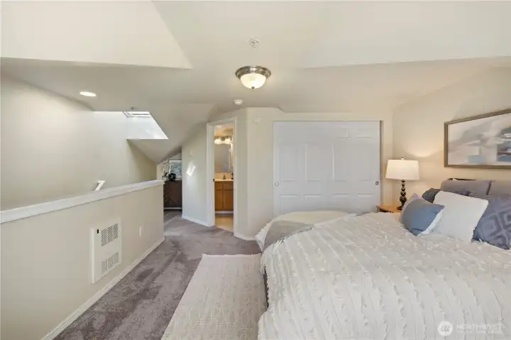 Enjoy tall ceilings and a skylight Enjoy tall ceilings and a skylight