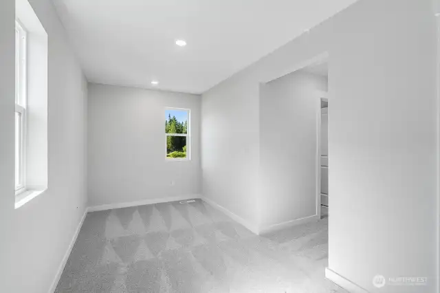 1121 SE 33rd Street ~ Ready Now