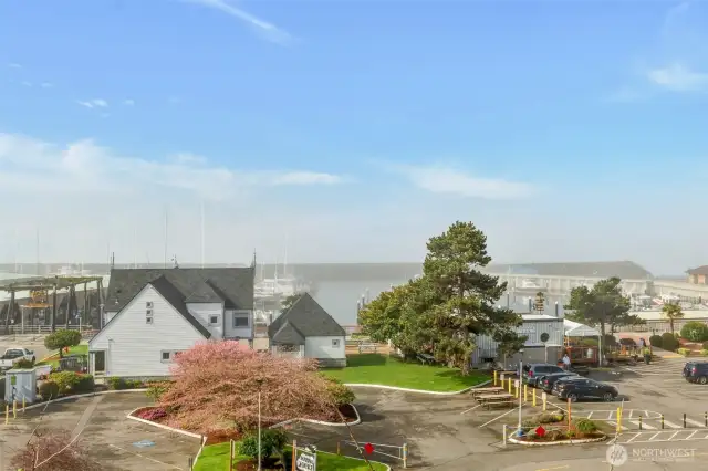 Des Moines Marina nearby