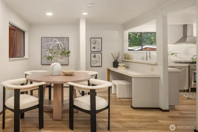 Computer area + sizable eating space.