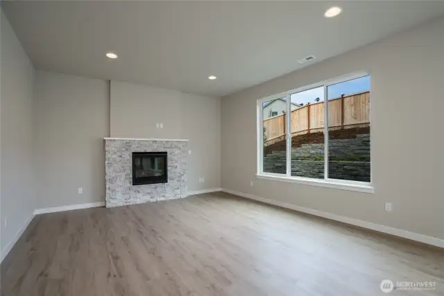 Photos are of another home in the community and are for illustration purposes only to reflect typical finishes.  May depict seller enhancements.  Colors and options may vary.