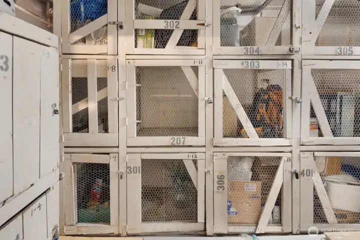 small storage for unit