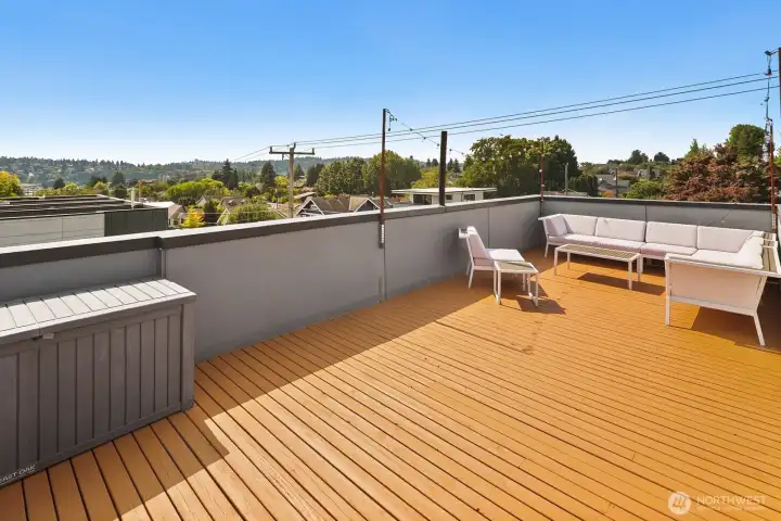 Rooftop deck