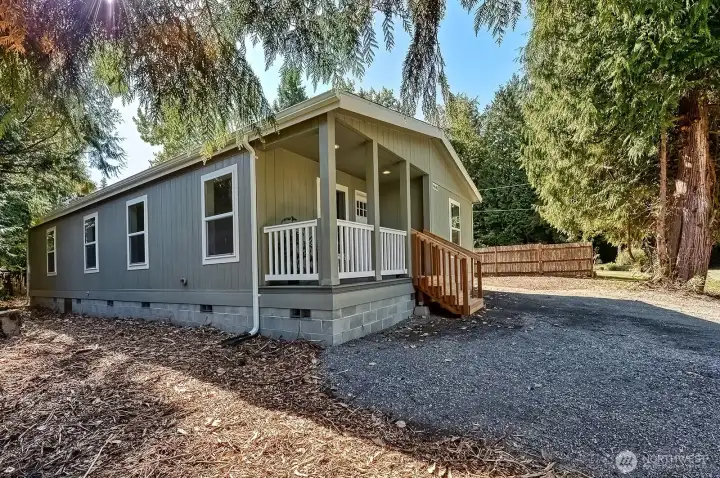 Surrounded by lush greenery. High off ground