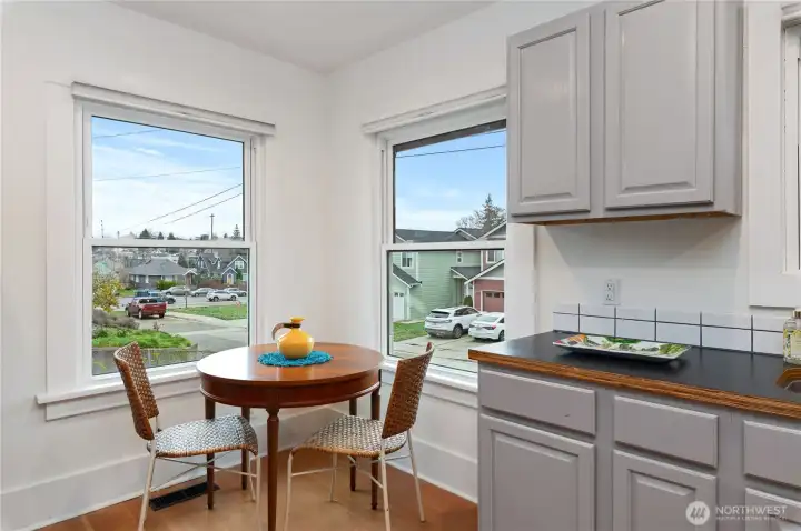 Kitchen Eating Space