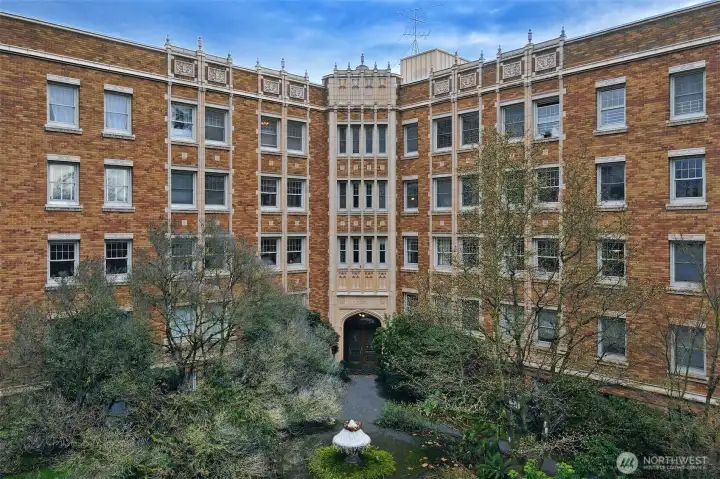 The fountain is currently covered for the winter. This wonderfully maintained 50 unit historic building is hands down in one of the best locations in Ravenna.