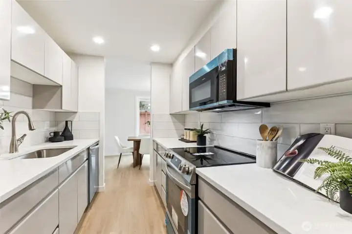 Whether you prefer take-out or creating your own culinary delights, you will be the first to partake in this beautiful new kitchen!