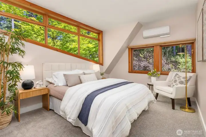 The 3rd bedroom.