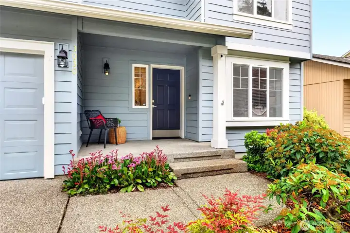 Nice covered front porch to stay outta the weather. Landscaping is easy maintenance. Nice covered front porch to stay outta the weather. Landscaping is easy maintenance.