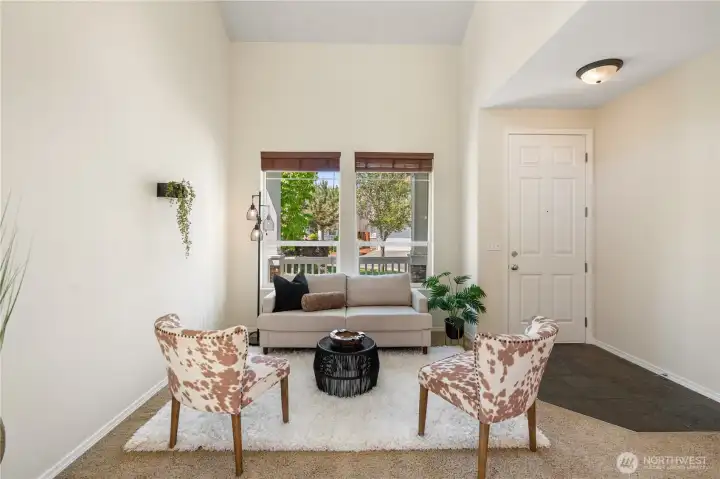 Formal living and dining room offers a versatile space ideal for both everyday living and special occasions,a combination that allows you to entertain effortlessly.