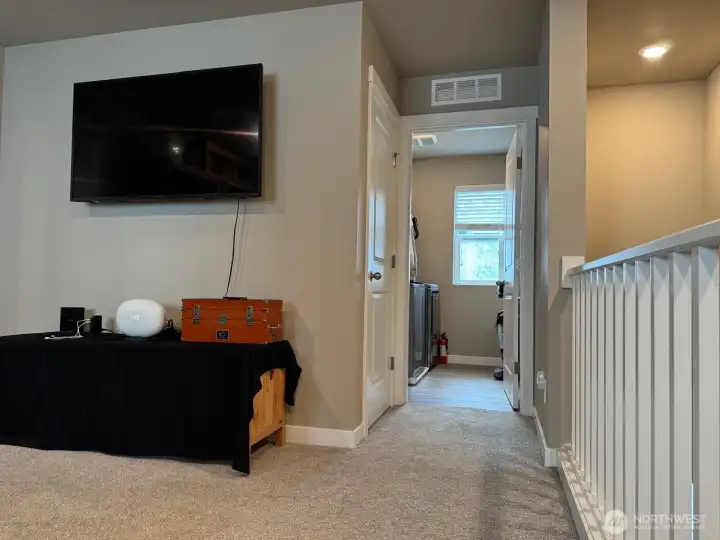 Find the centrally located and well-appointed laundry room just off the loft. No hauling laundry up and down the stairs! Find the centrally located and well-appointed laundry room just off the loft. No hauling laundry up and down the stairs!