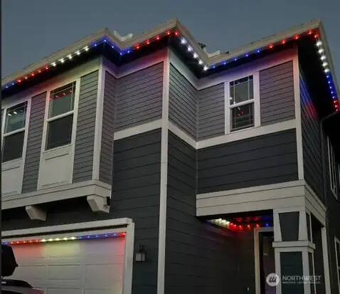Use the installed Trimlights for any time of year. Use the installed Trimlights for any time of year.