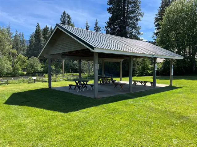 Yakima River community park