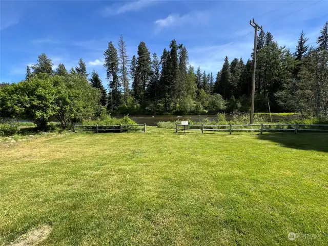 Yakima River community park