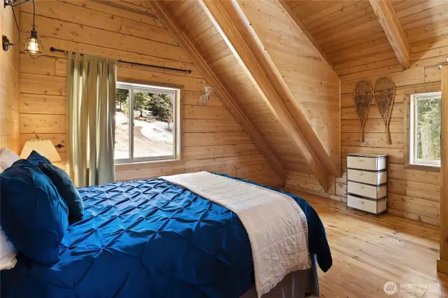 Upstairs Bedroom #2