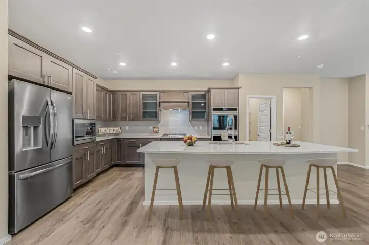 Double ovens, gas cooking and more!