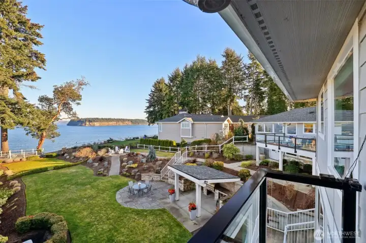 Your single level, penthouse condo overlooks Puget Sound and the lovely gardens that are a part of this complex.
