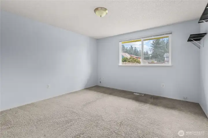 Downstairs Bedroom 1