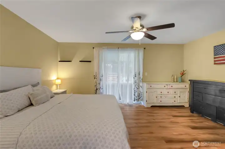 Main floor primary bedroom