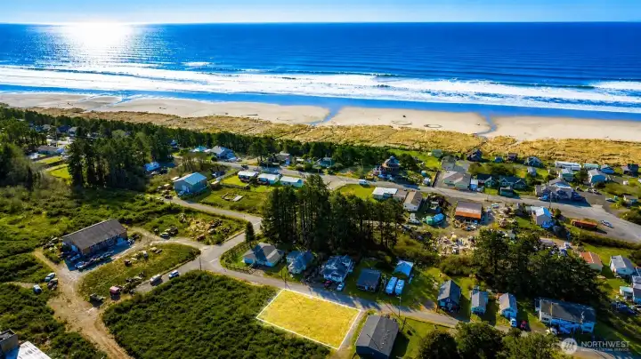 Prime lot with all utilities in the street, just minutes to the beach!