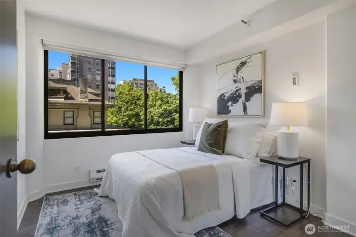 Guest bedroom