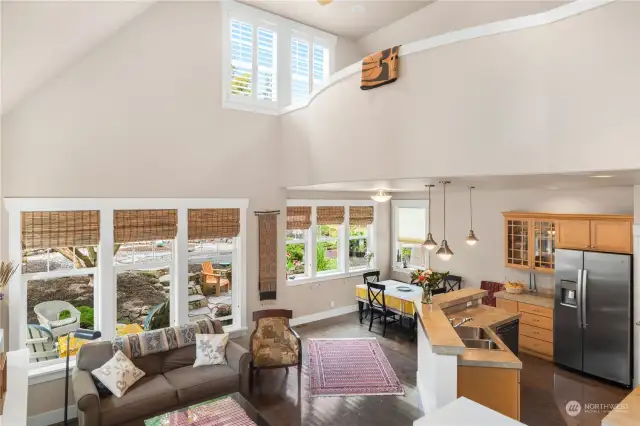 Looking down on the main living space you can see the relationship between the living room, kitchen and dining area.