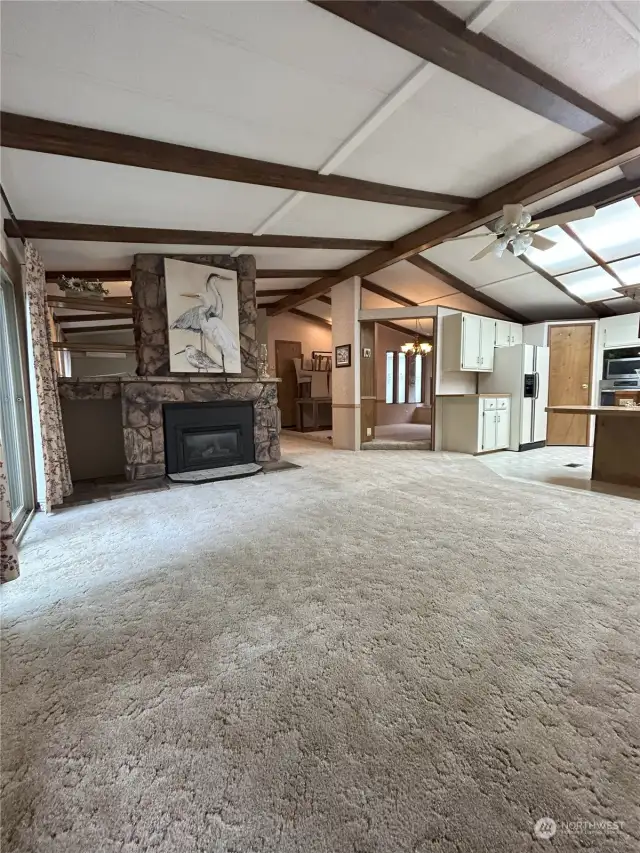 Living room with Fireplace