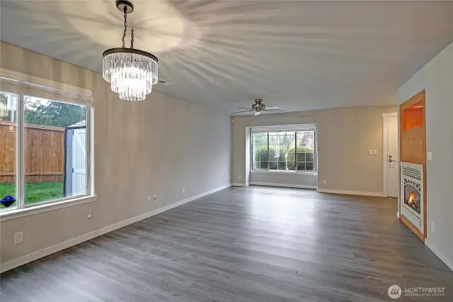Nice cozy layout! The fireplace is gas, kicks out the heat.