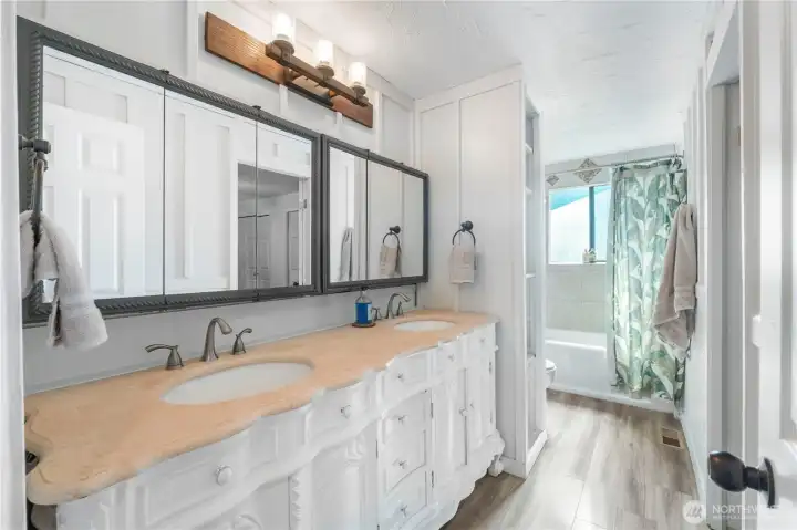 Full updated continental bath upstairs