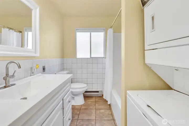 Full bath with Laundry