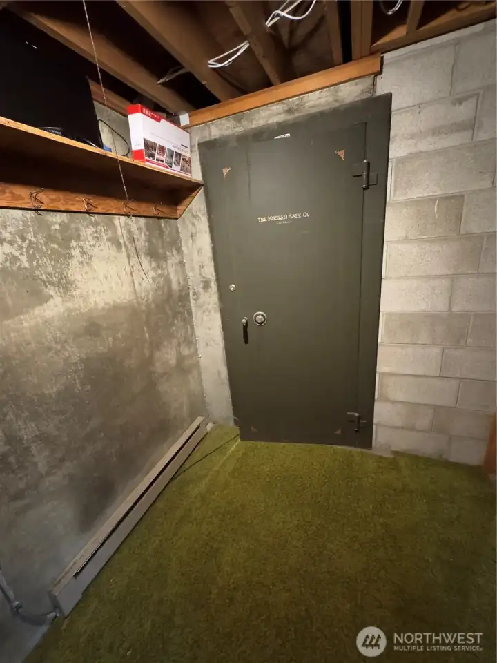 Bank vault style 5x10 sage