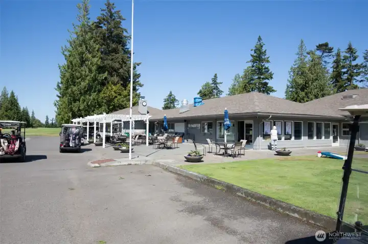 Sunland Golf clubhouse