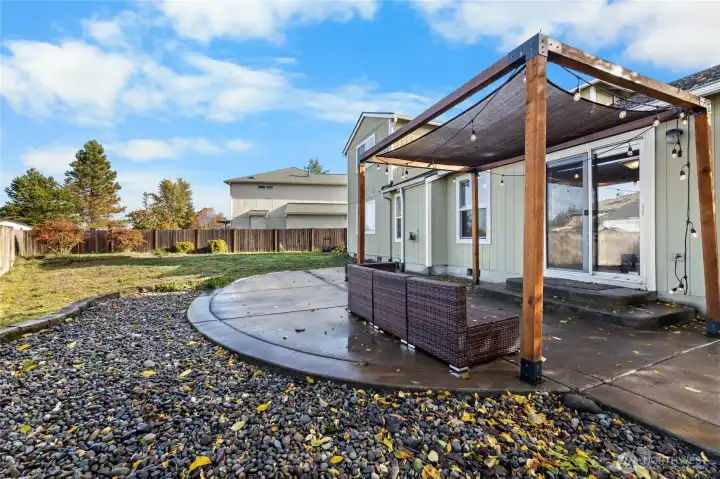 fully fenced back yard