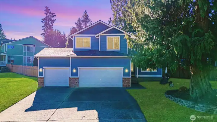 This photo has been graphically enhanced