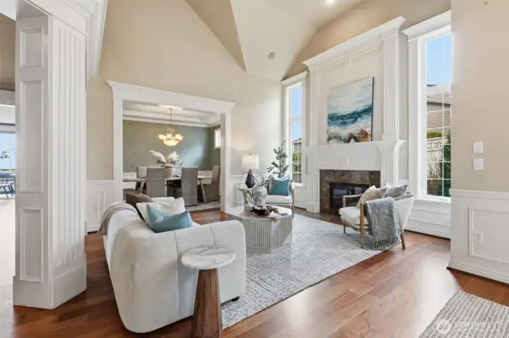 Vaulted Ceiling Entry